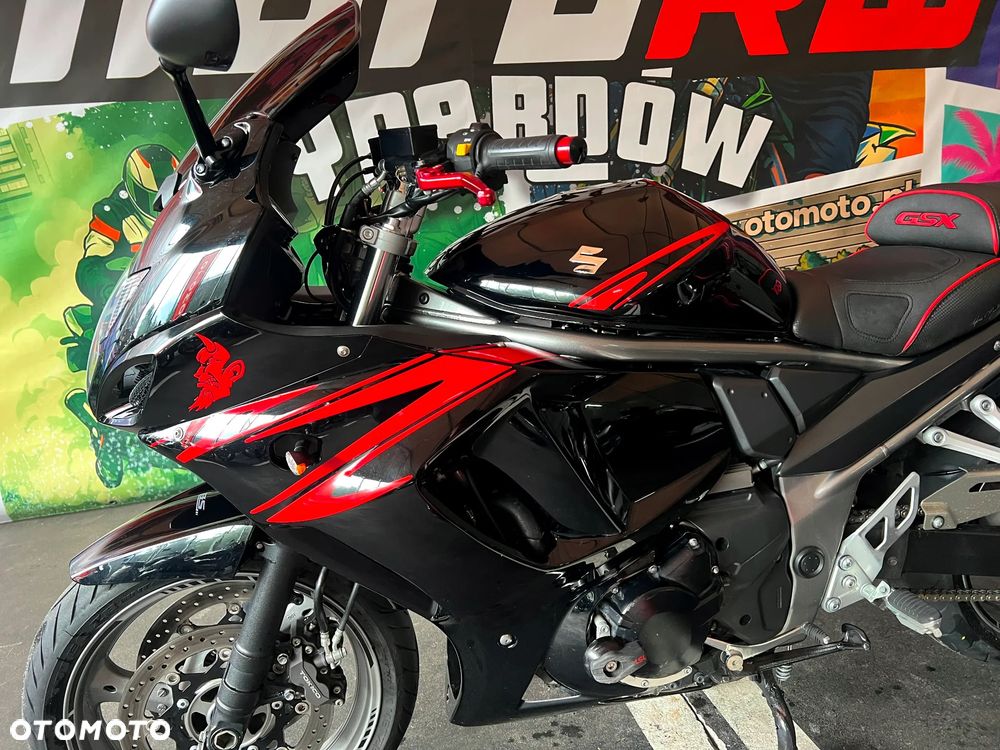 Suzuki Bandit - 22