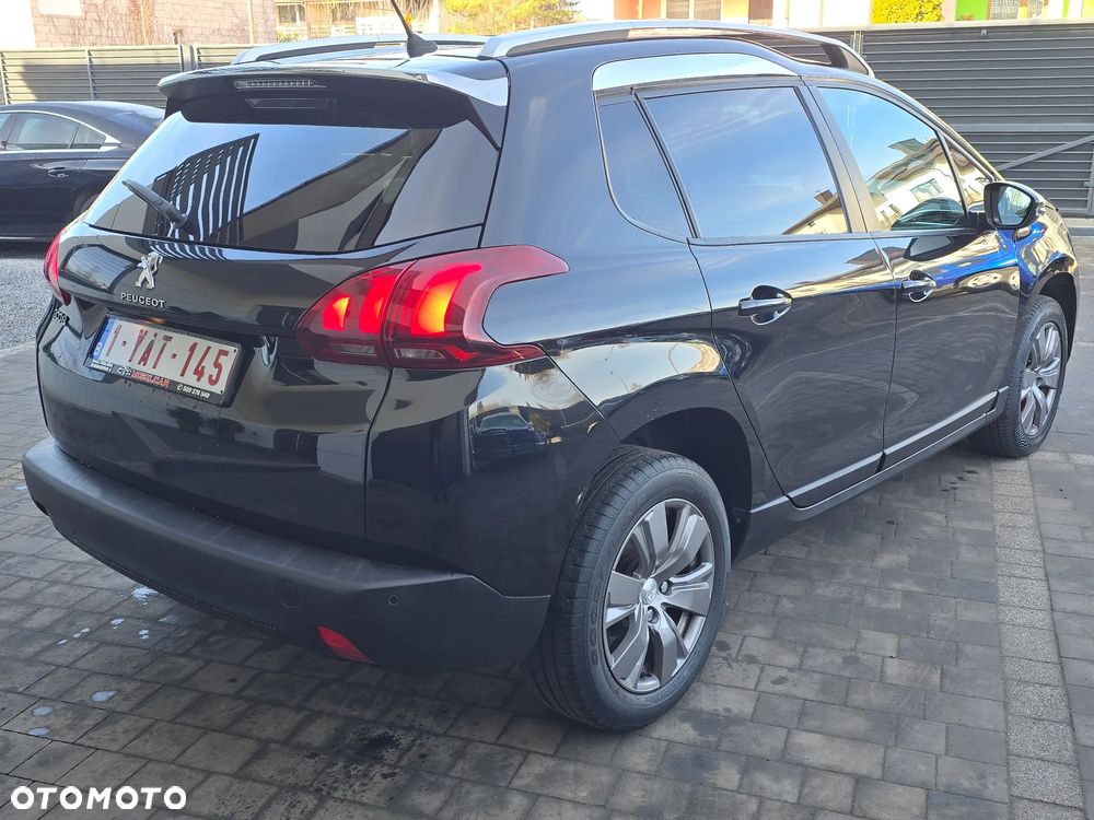 Peugeot 2008 1.2 Pure Tech Active EU6 - 4