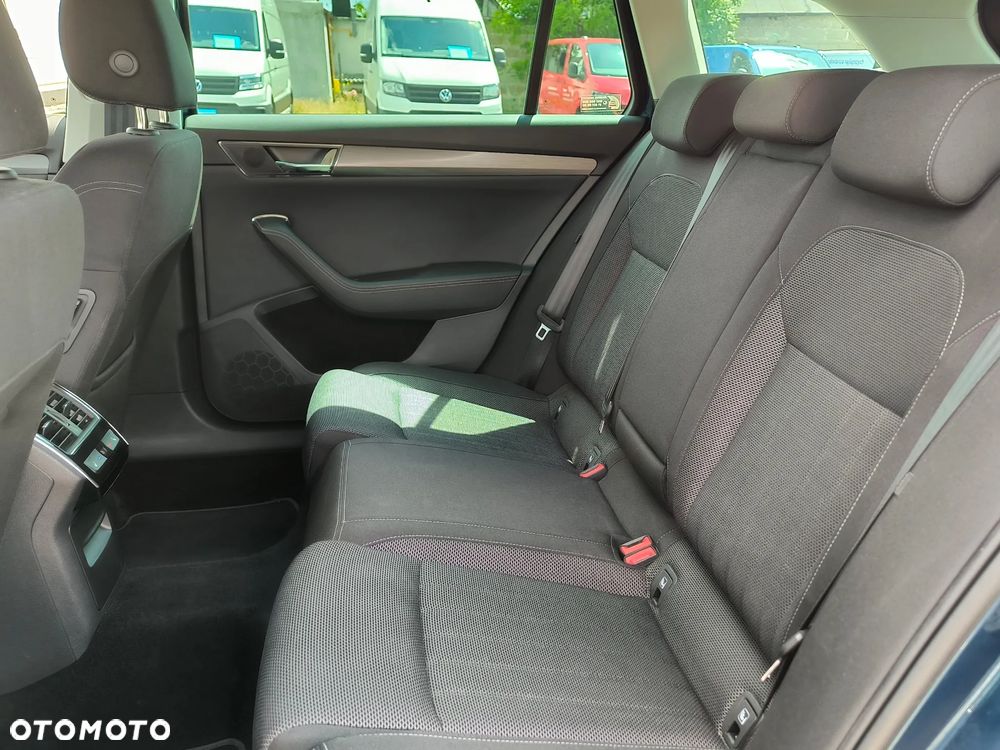Skoda Superb 2.0 TSI Style DSG - 13