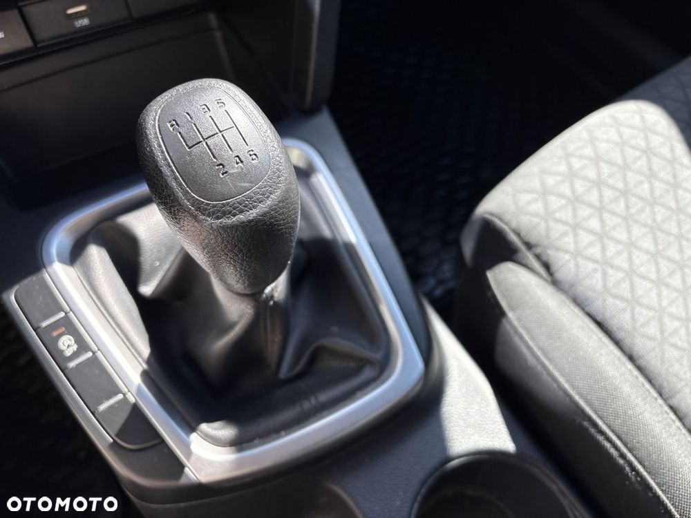 Kia Ceed - 15