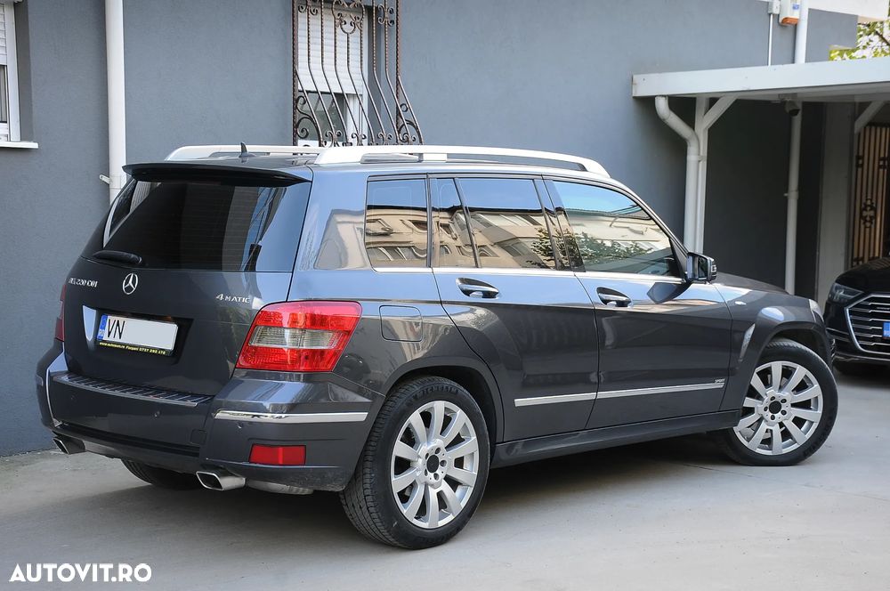 Mercedes-Benz GLK 220 CDI DPF 4Matic BlueEFFICIENCY 7G-TRONIC SPORT EDITION - 4