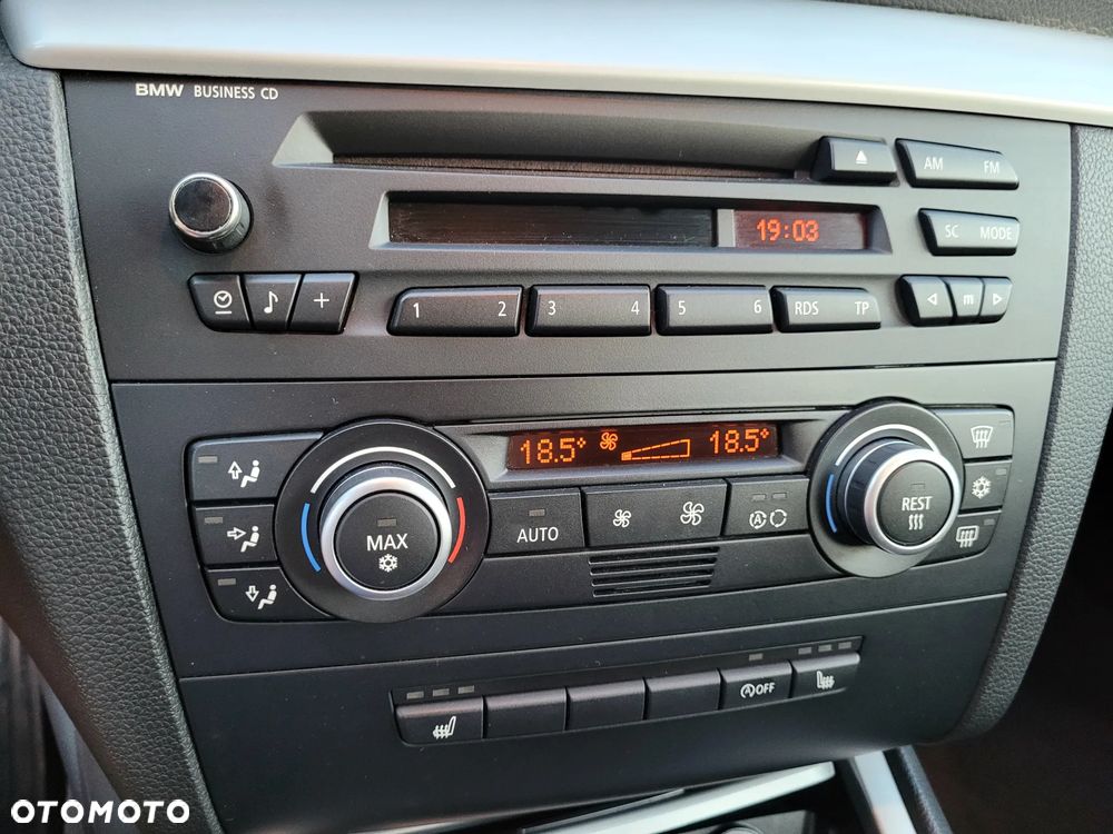 BMW Seria 1 118d - 16