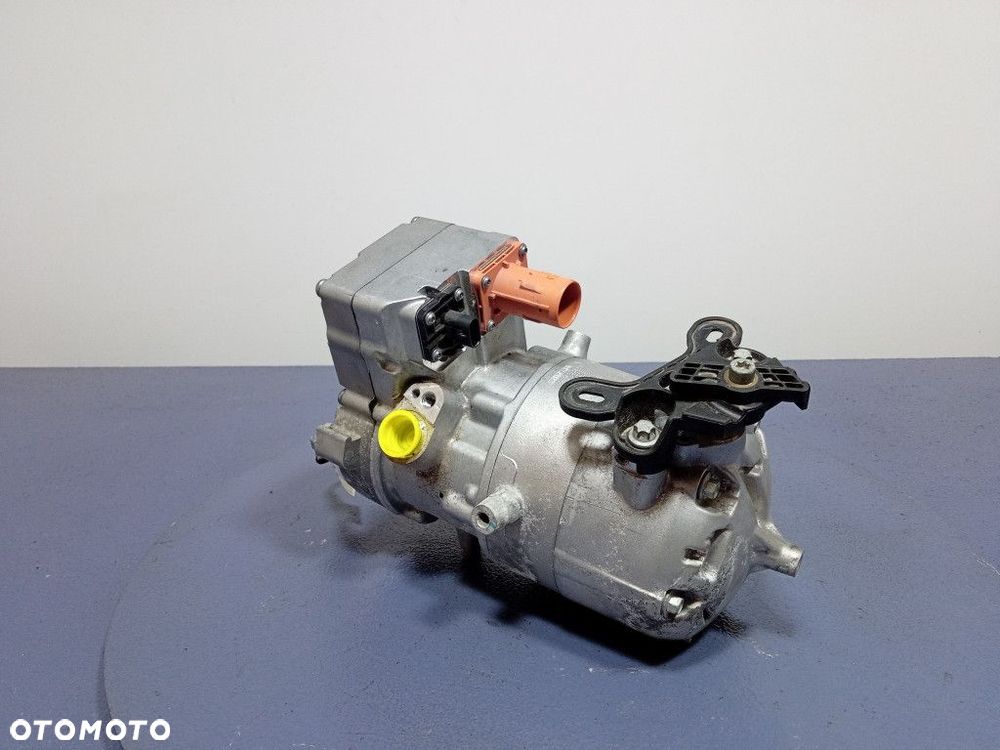 BMW IX I20 SPRĘŻARKA KLIMATYZACJI 5A2D734 - 2