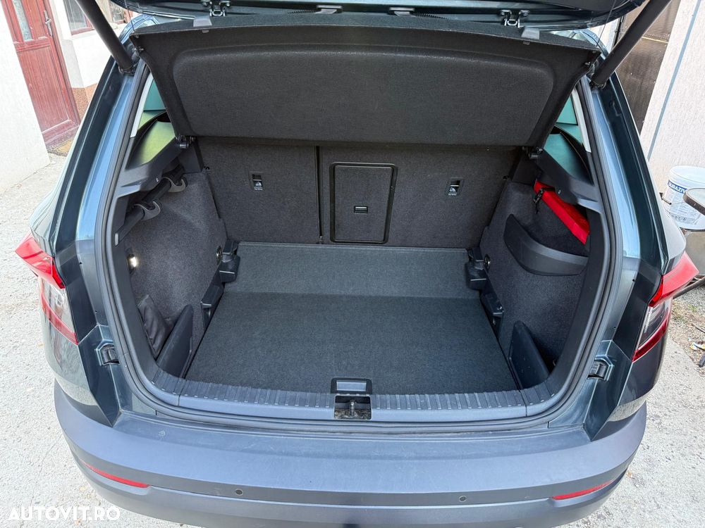 Skoda Karoq 2.0 TDI SCR 4x4 DSG Sportline - 37