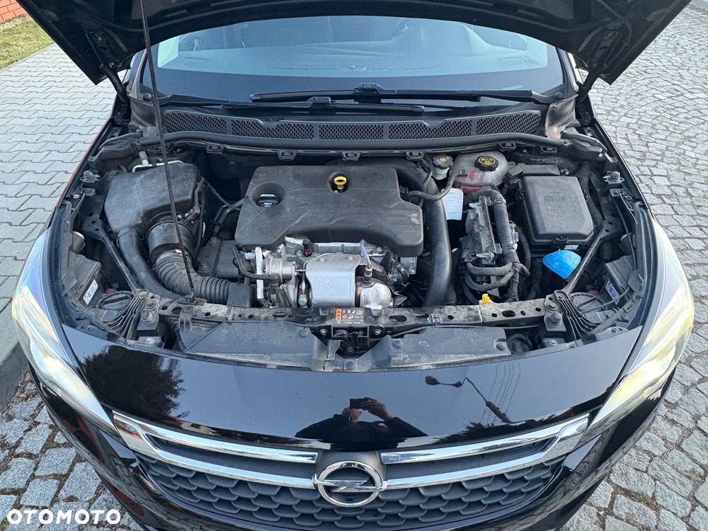 Opel Astra 1.0 T Enjoy S&S - 20