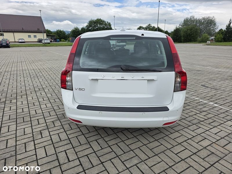 Volvo V50 DPF D2 Momentum - 2
