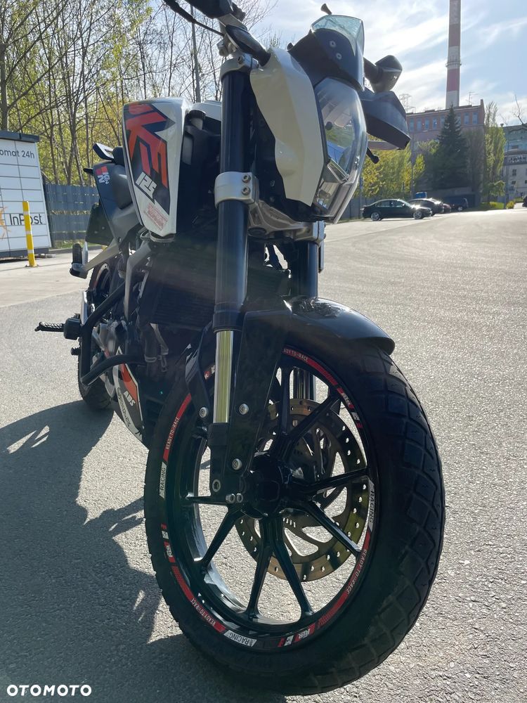 KTM Duke 125 - 15
