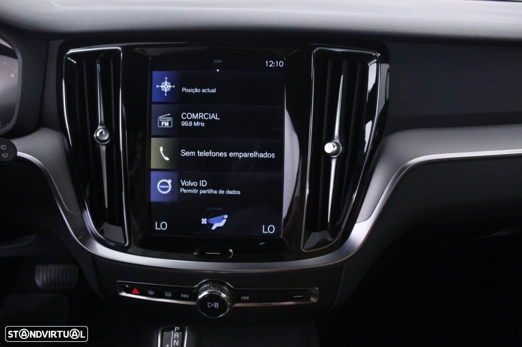 Volvo V60 2.0 D4 Inscription Geartronic - 26