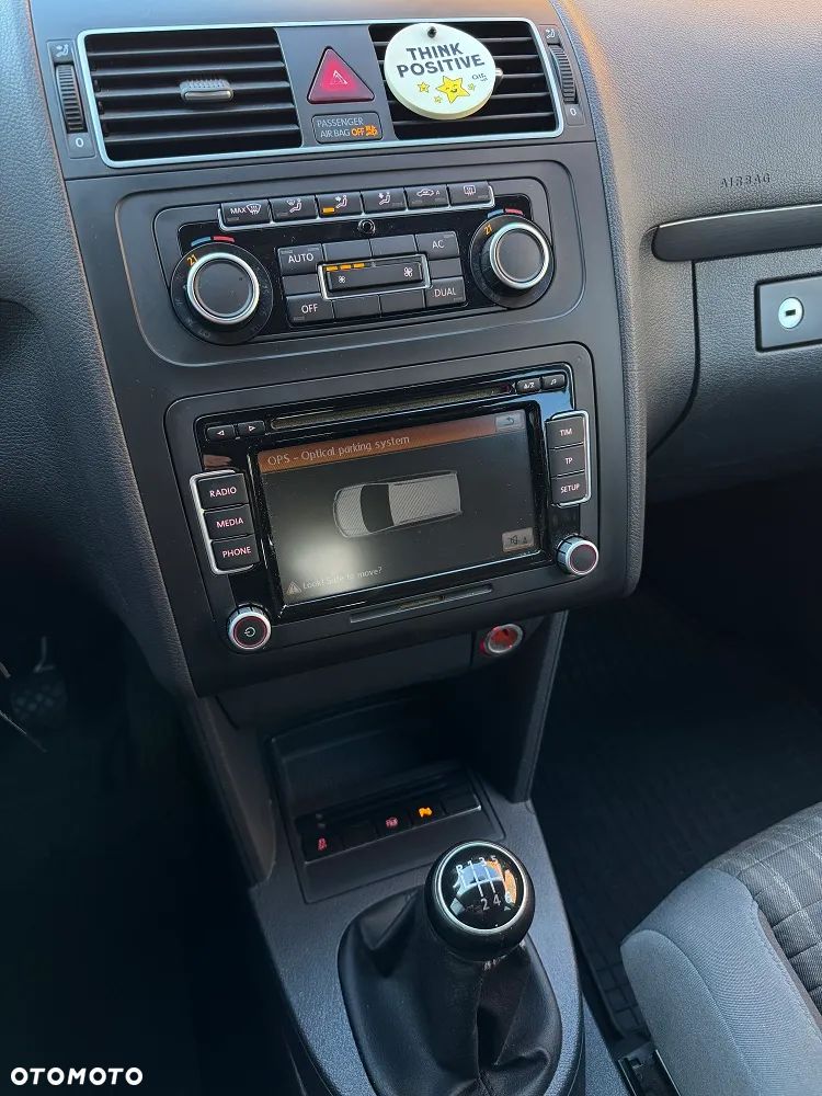 Volkswagen Touran 1.4 TSI Cross - 13