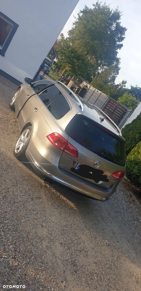 Volkswagen Passat 2.0 TDI Comfortline - 4