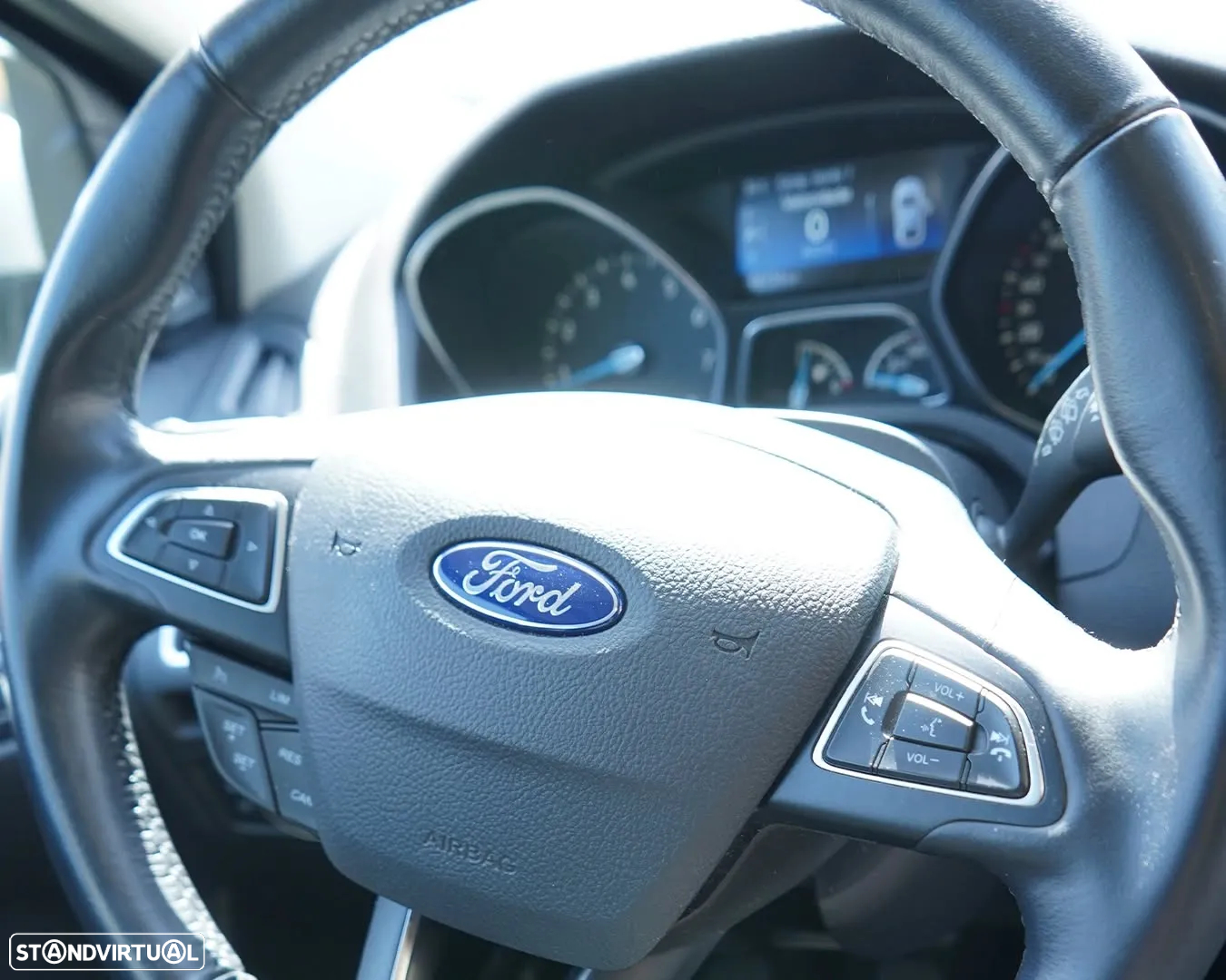 Ford Focus 1.0 SCTi Titanium - 9