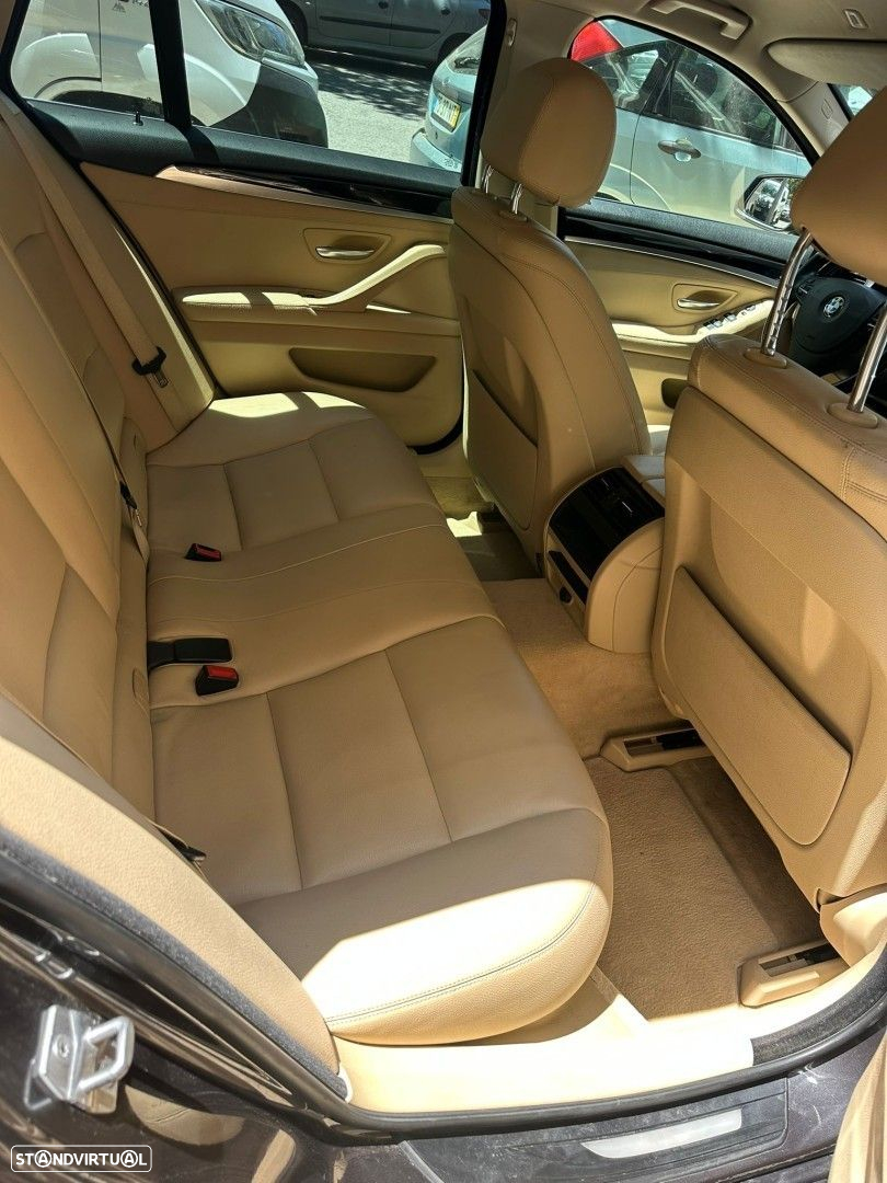 BMW 520 d Auto - 9