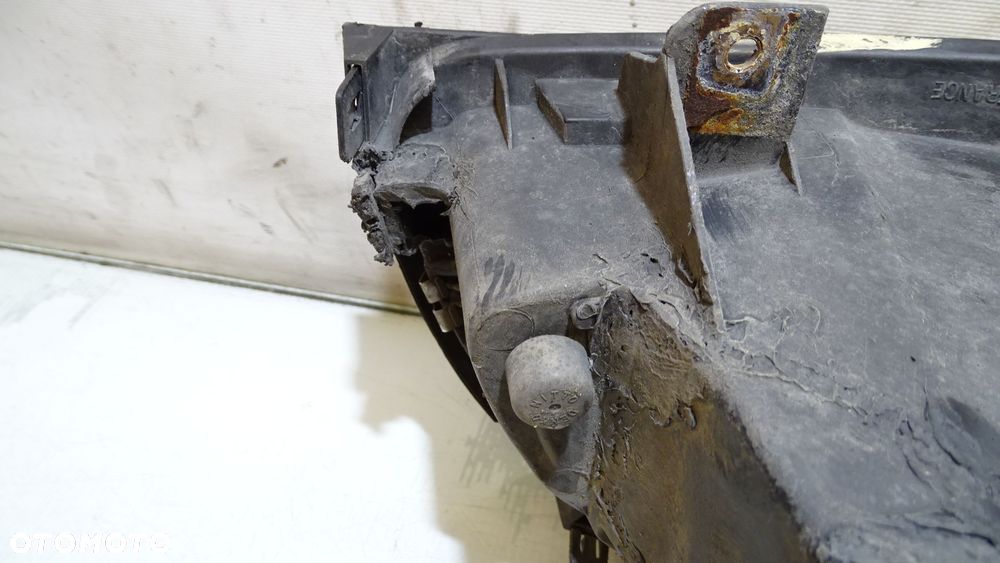 LAMPA LEWA PRZEDNIA VOLVO XC70 2.5T 8693547 - 4