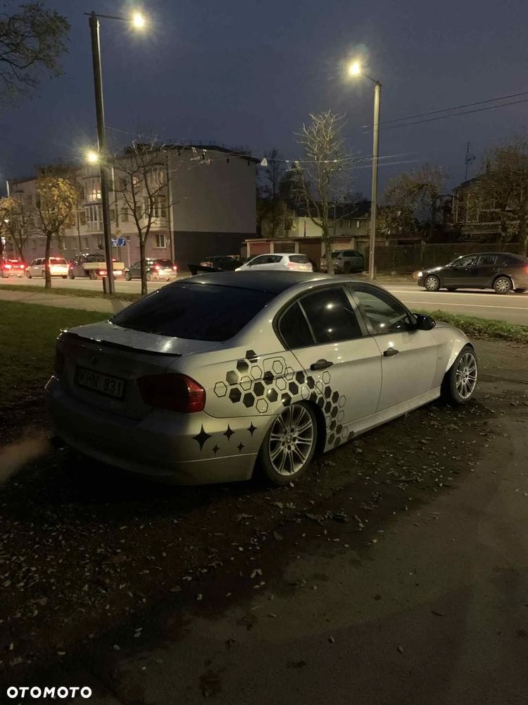 BMW Seria 3 335i - 15