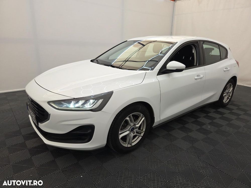 Ford Focus 1.0 EcoBoost Trend Edition - 1