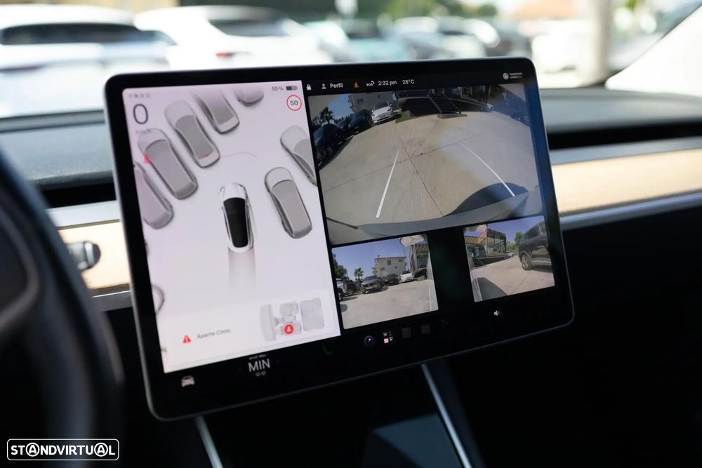 Tesla Model 3 Long-Range Dual Motor AWD - 9