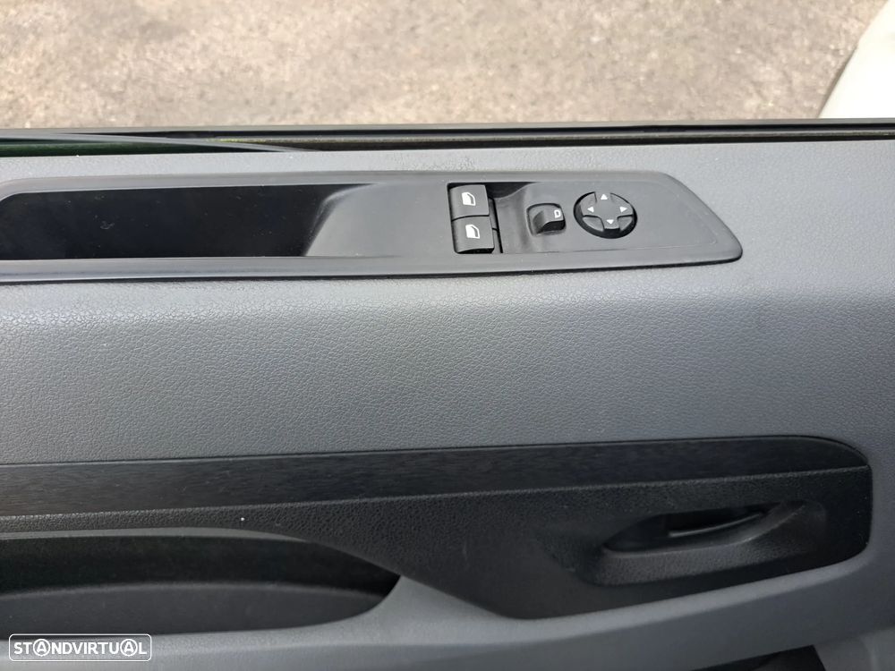 Peugeot Espert 2.0 HDI - 10