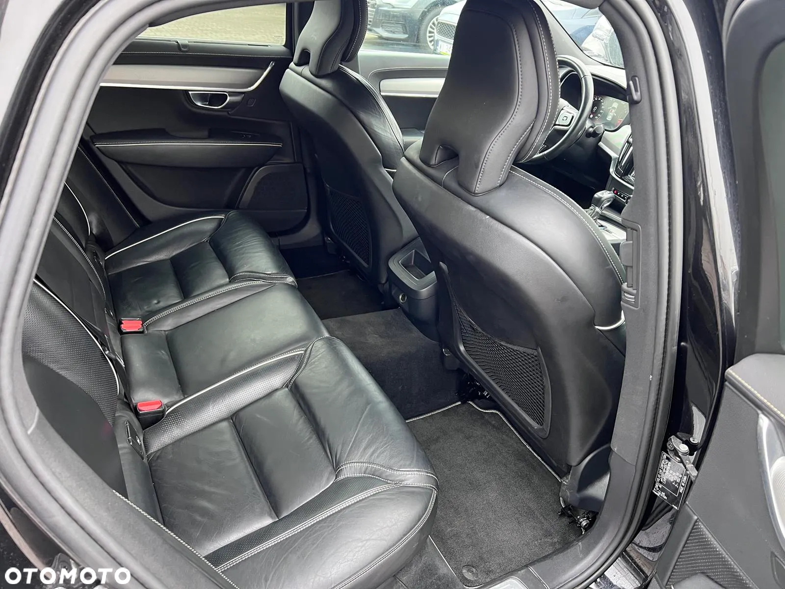 Volvo S90 D3 SCR R-Design - 23