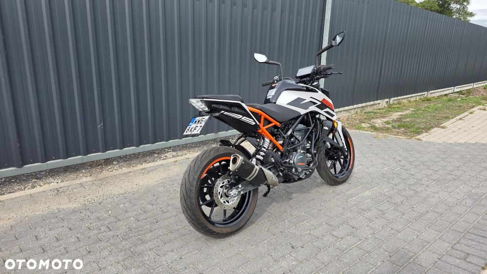 KTM Duke 125 - 4
