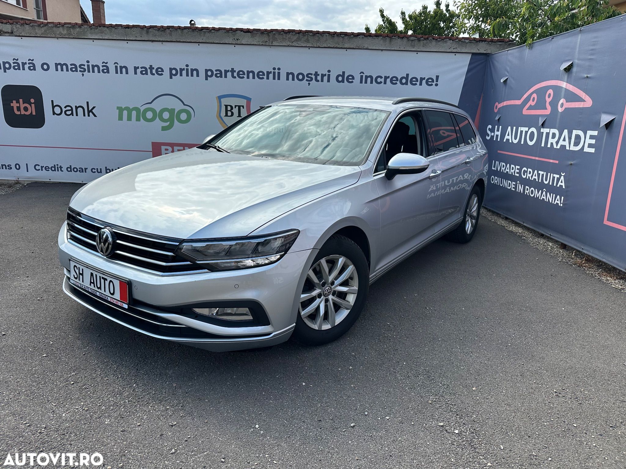Volkswagen Passat Variant 2.0 TDI DSG (BlueMotion Technology) Highline - 1