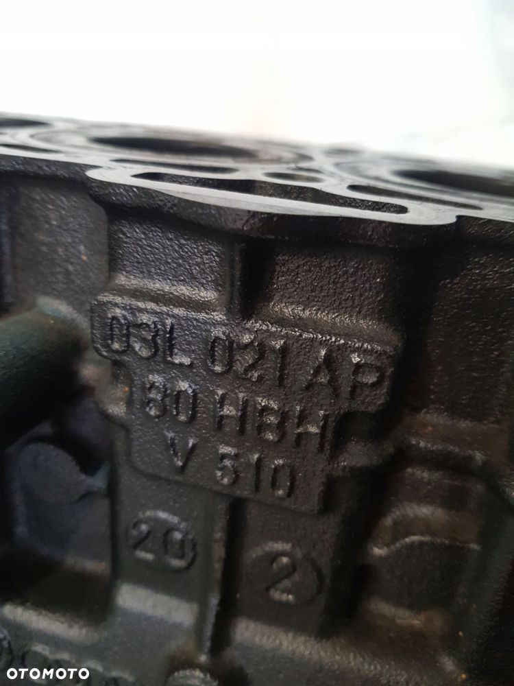 dół blok silnika 03l021ap vw transporter t5 2.0 tdi cfc - 14