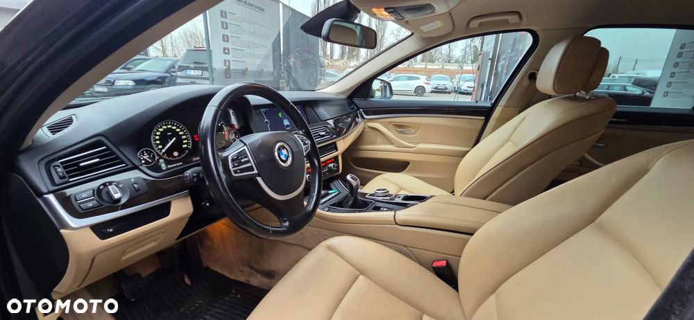 BMW Seria 5 - 32