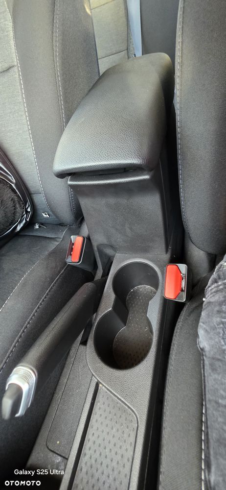 Renault Captur TCe Mild Hybrid 140 EDC GPF EVOLUTION - 23