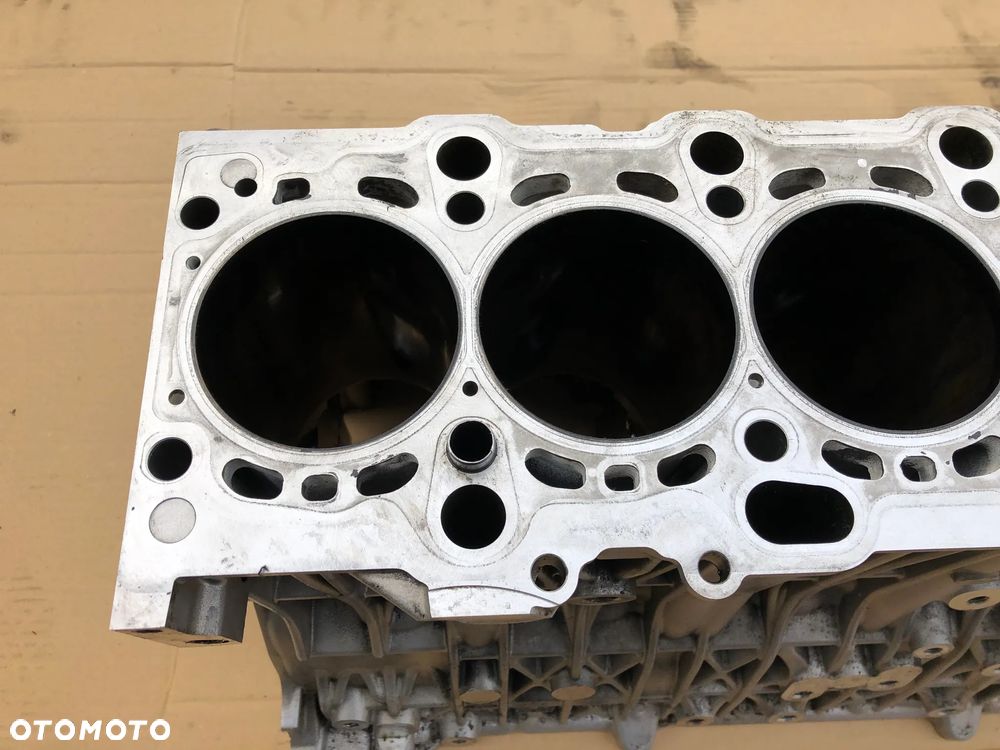 BLOK SILNIKA 306D3 BMW E90 E60 3.0D M57N2 - 5