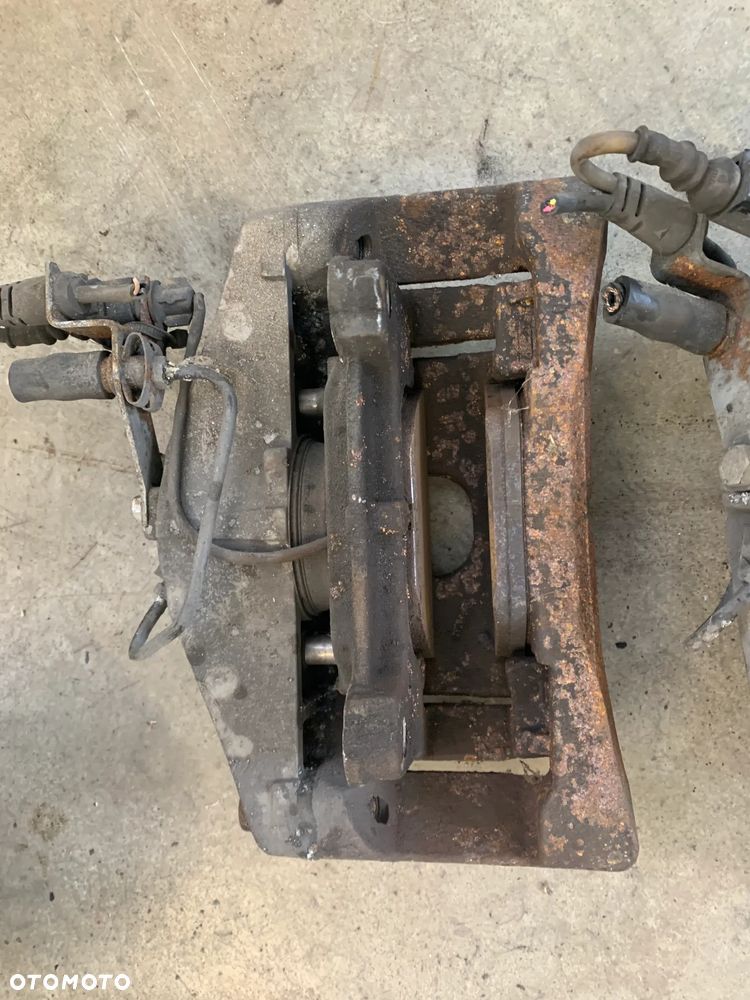 zacisk hamulcowy przód przedni lewy A6 C6 3.0 TDI BMK - 3