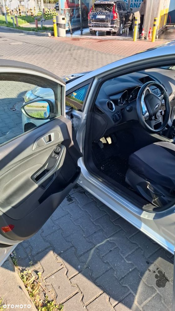 Ford Fiesta 1.25 Silver X (Trend) EU5 - 6