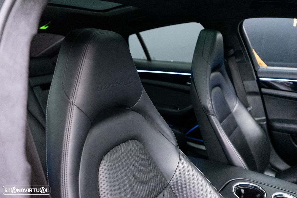 Porsche Panamera Turbo S E-Hybrid - 50
