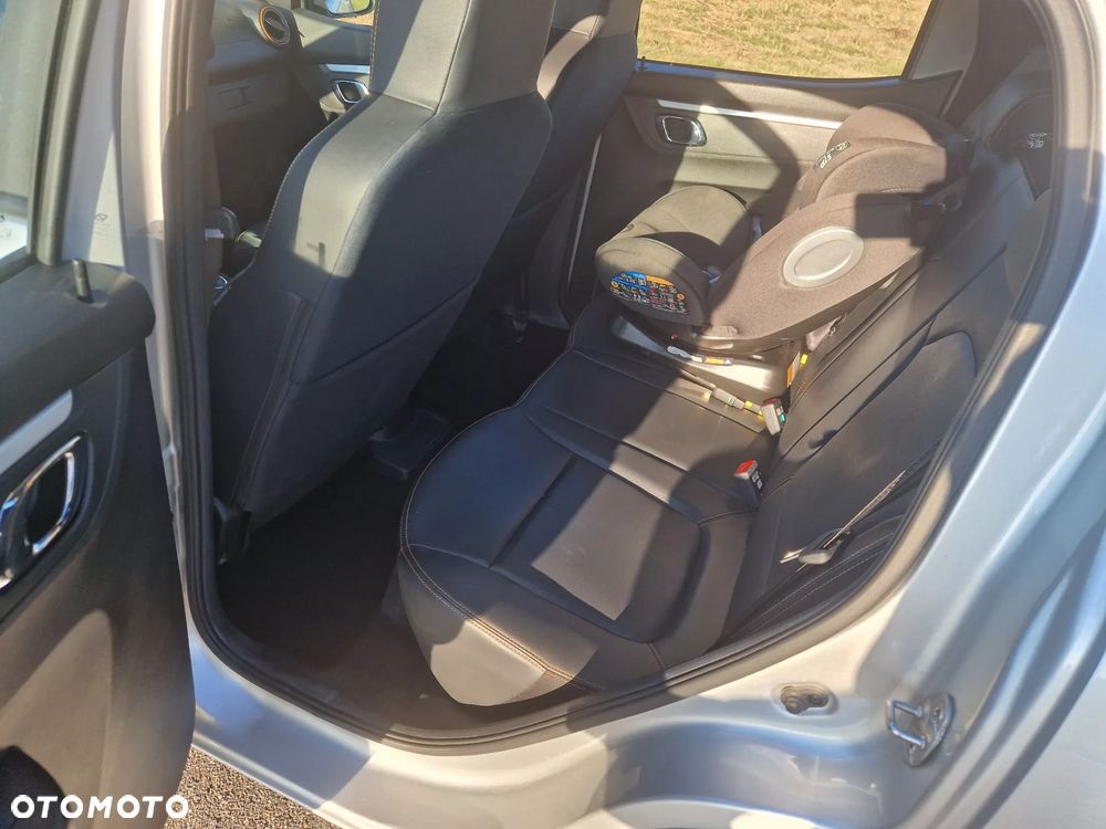 Dacia Spring - 8