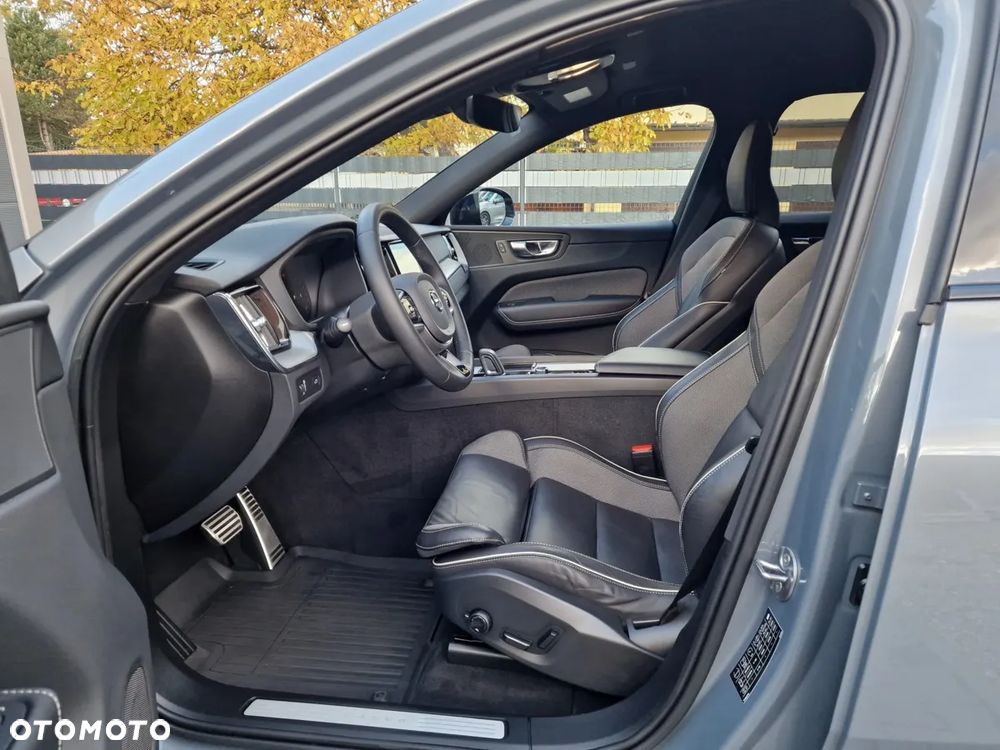 Volvo XC 60 B4 D Geartronic RDesign - 19