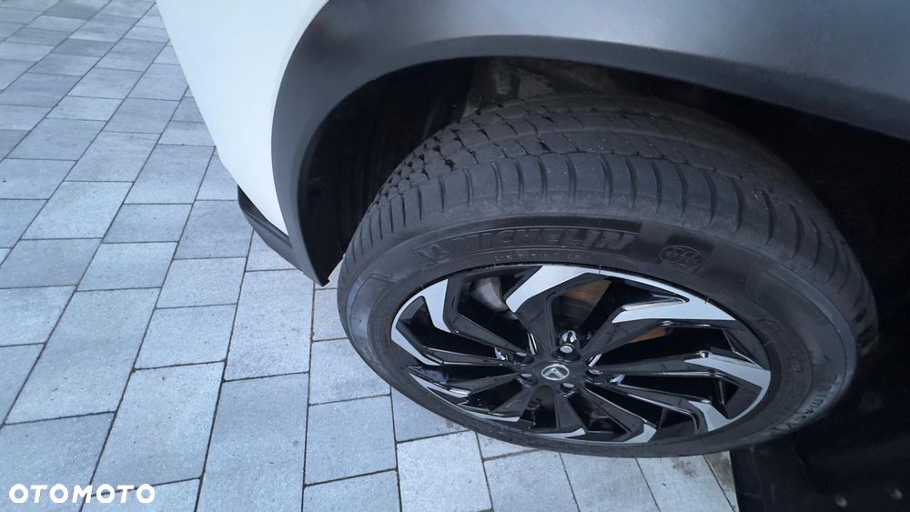 Lexus UX - 29