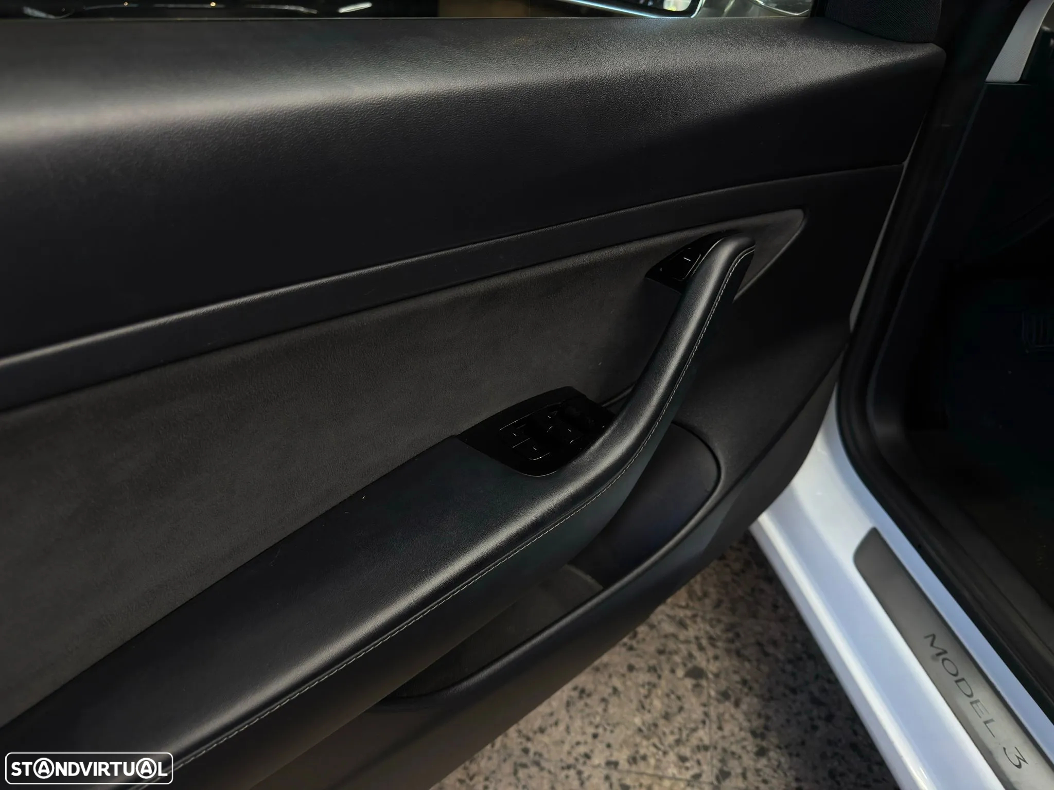 Tesla Model 3 Standard Range Plus RWD - 19