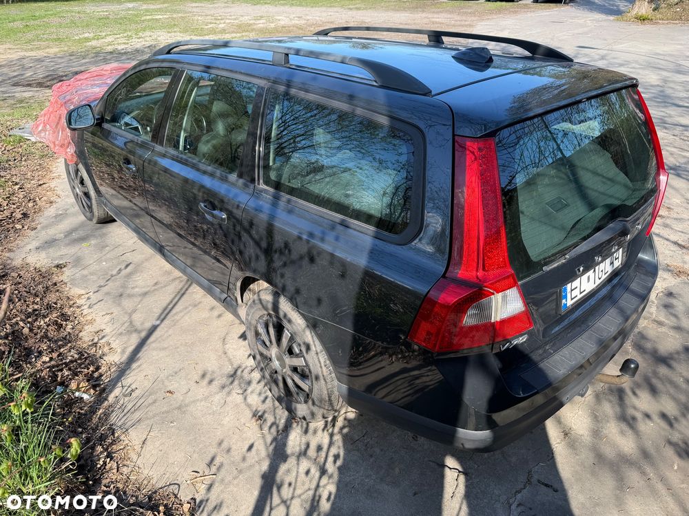 Volvo V70 2.0D Momentum - 5