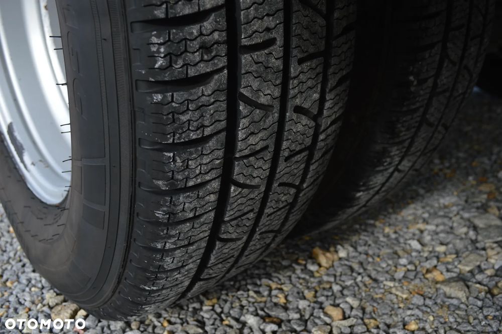 Iveco DAILY 60C15 CHŁODNIA+WINDA+DRZWI BOCZNE I TYLNE MROŹNIA IZOTERMA - 9