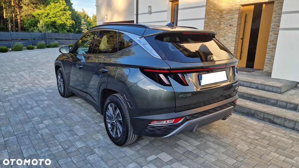 Hyundai Tucson 1.6 T-GDi HEV Executive 2WD - 3