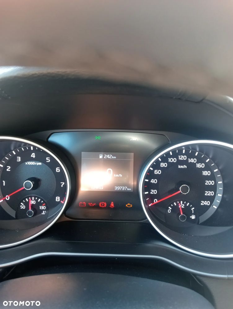Kia XCeed 1.5 T-GDI M - 14