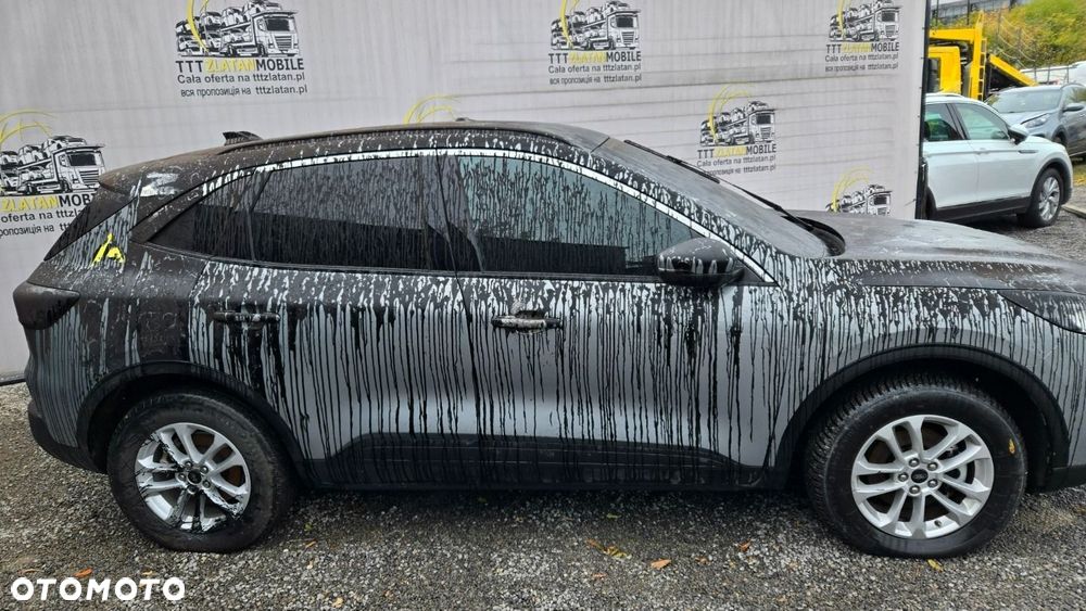 Ford Kuga - 27