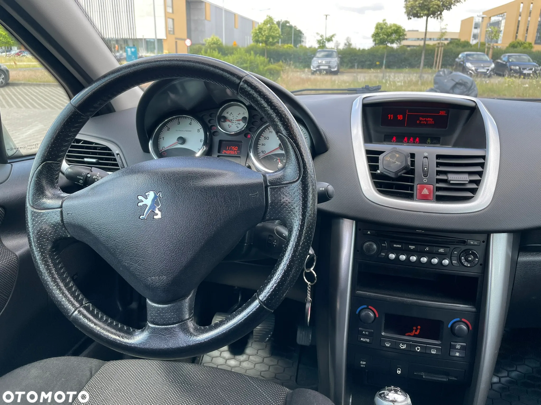 Peugeot 207 - 12
