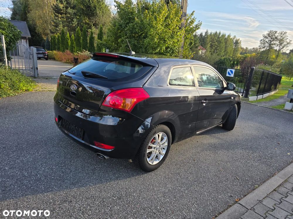 Kia ProCeed - 30
