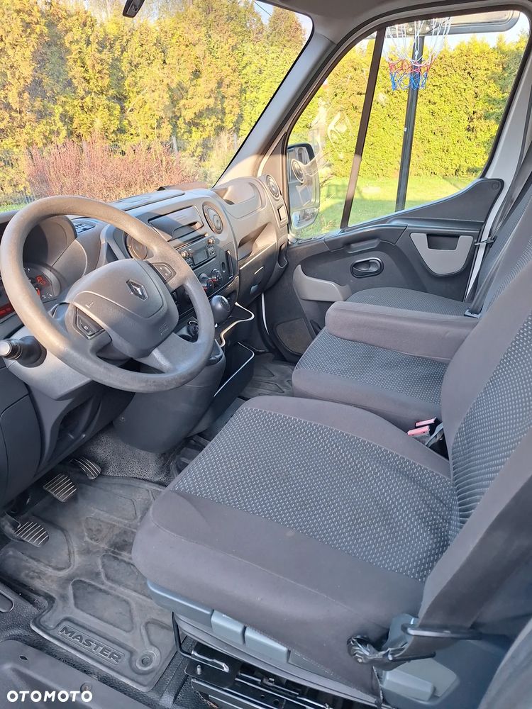 Renault Master - 11