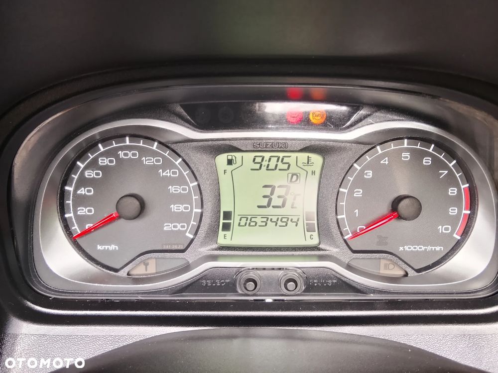 Suzuki Burgman - 16
