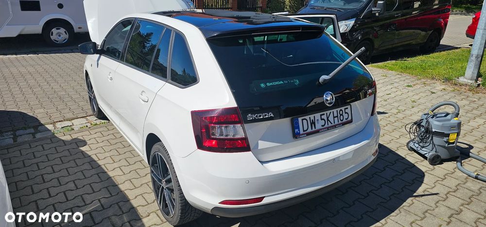 Skoda RAPID 1.2 TSI Edition - 33