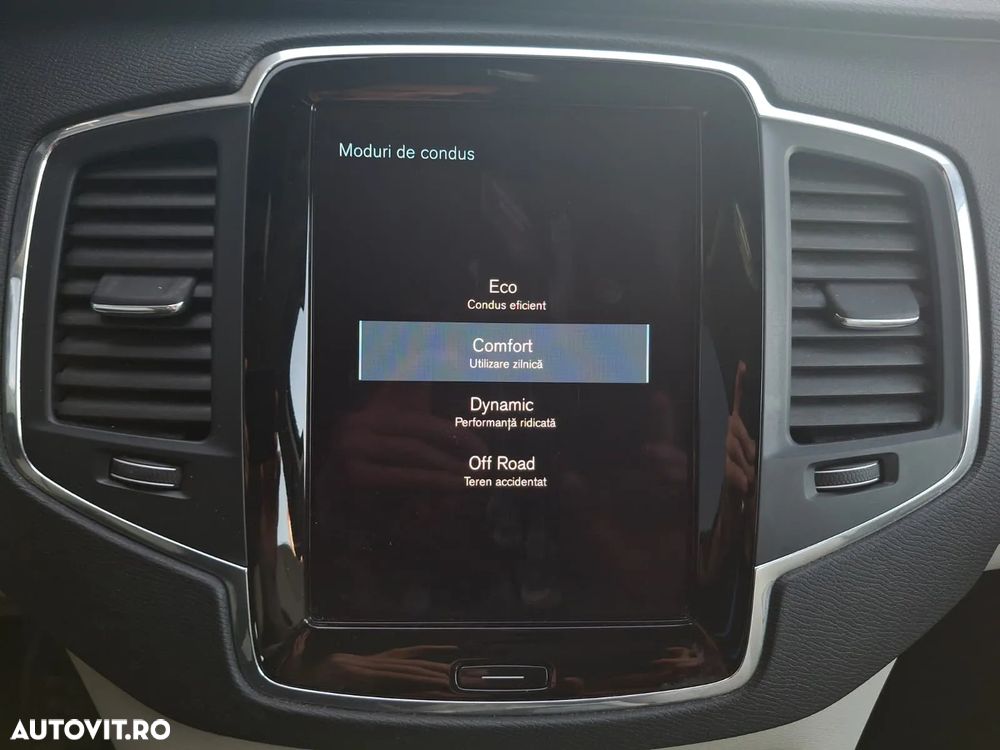 Volvo XC 90 B5 MHEV AWD 7 locuri Momentum - 19