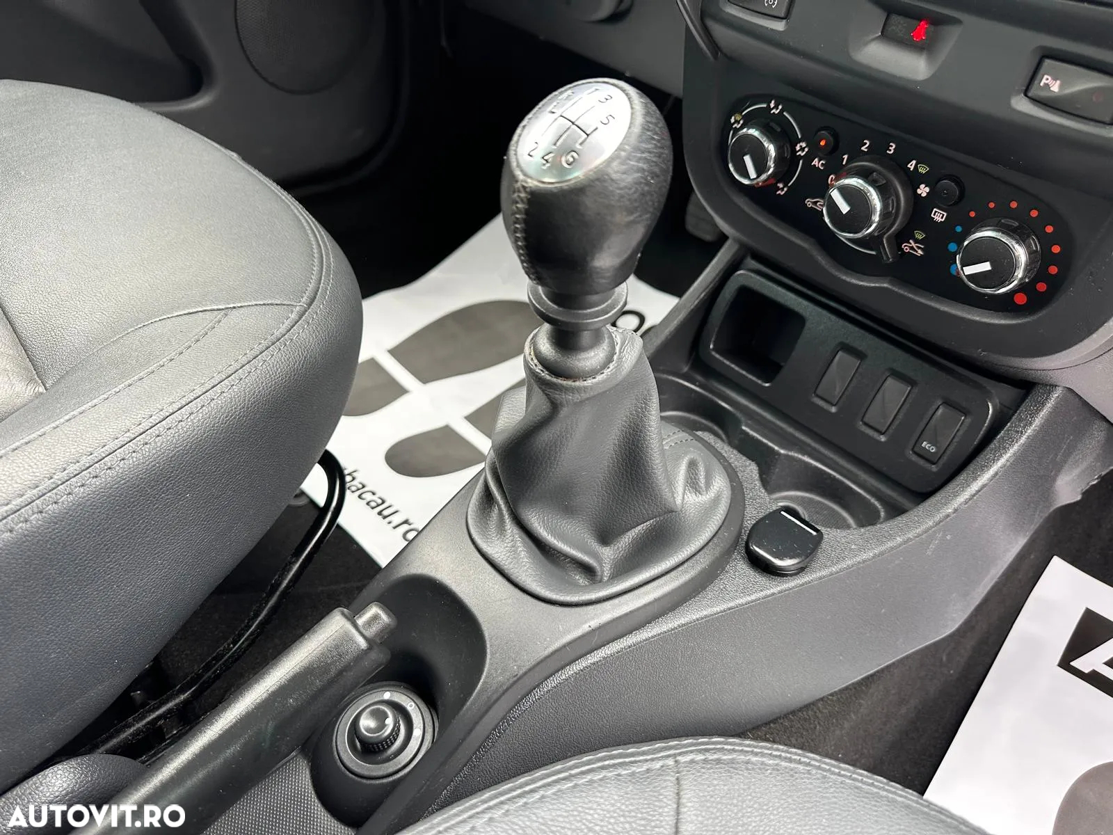 Dacia Duster 1.5 dCi 4x2 Ambiance - 15