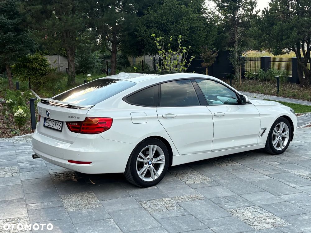 BMW 3GT 320d Sport-Aut Luxury Line - 8