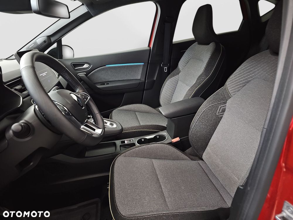 Renault Captur TCe Mild Hybrid 160 EDC TECHNO - 10