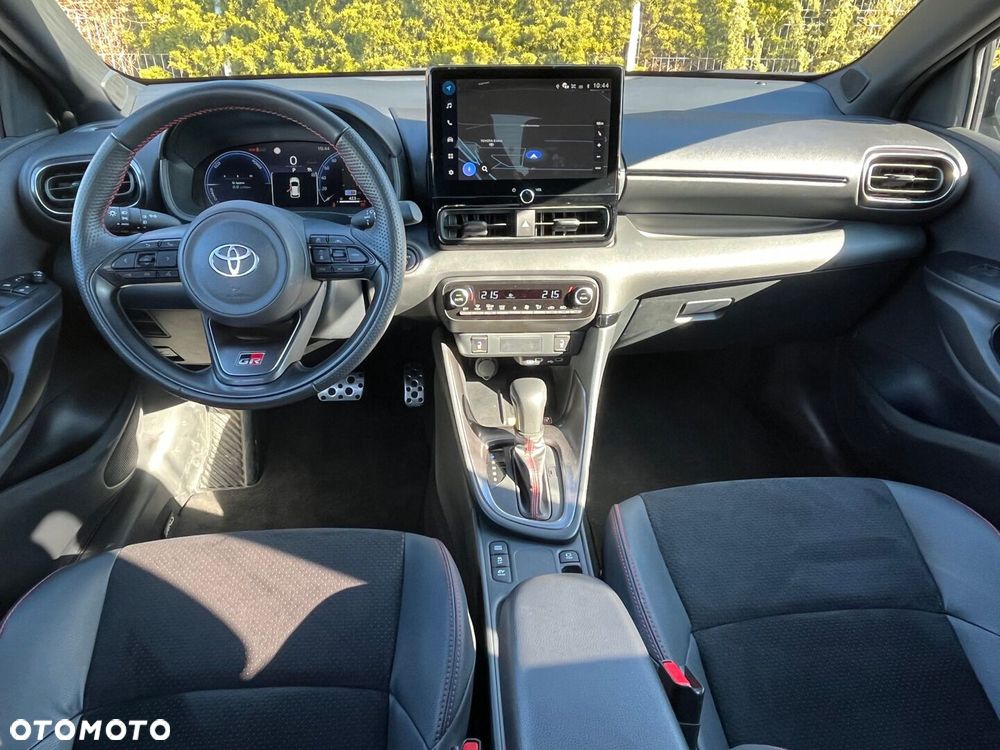 Toyota Yaris Hybrid 1.5 GR Sport - 5